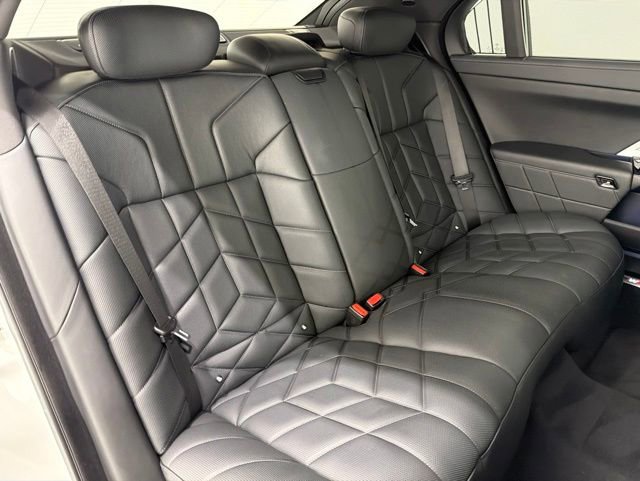 Certified 2023 BMW 760i xDrive w/ Parking Assistance Package AWD/4WD image 22