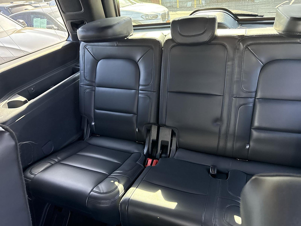 Used 2024 Lincoln Navigator Reserve AWD/4WD image 34