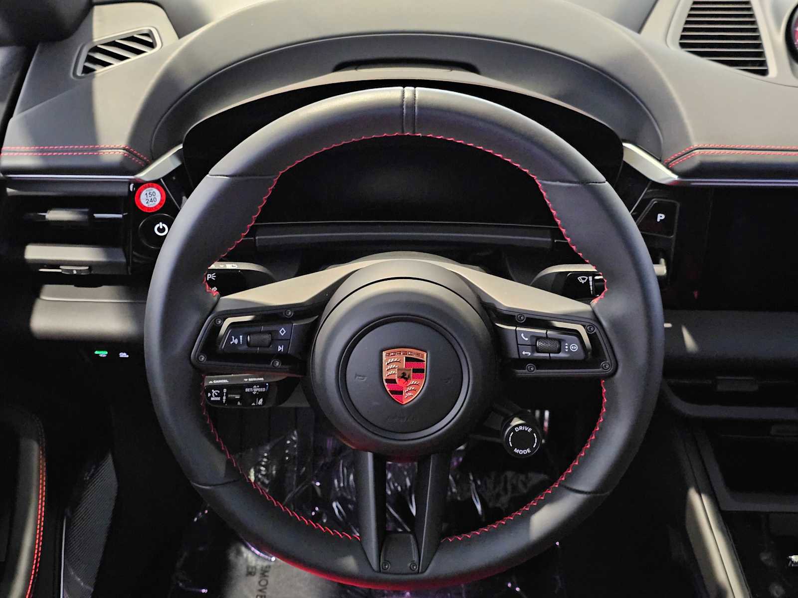 New 2024 Porsche Macan 4 Electric image 21