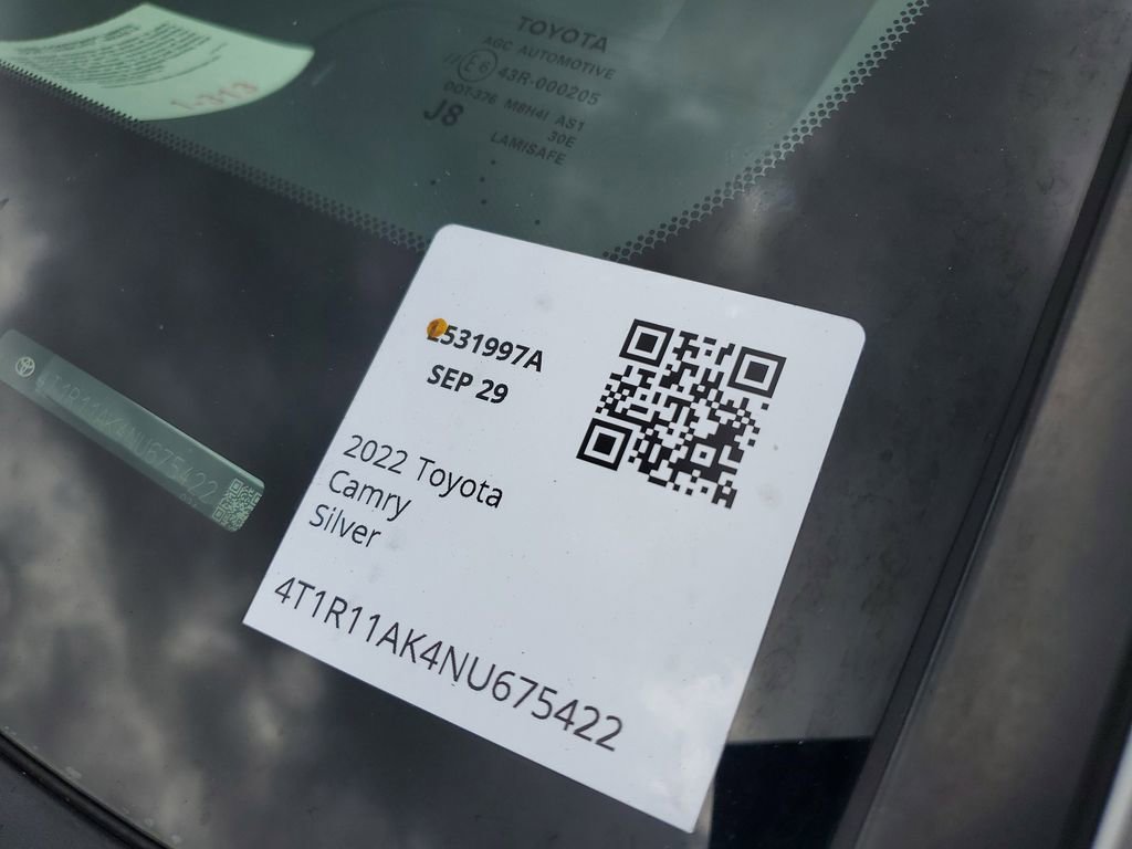 Used 2022 Toyota Camry LE image 6