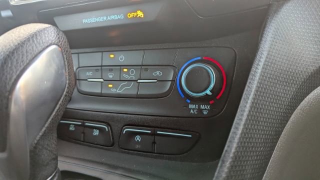 Used 2021 Ford Transit Connect XL image 33