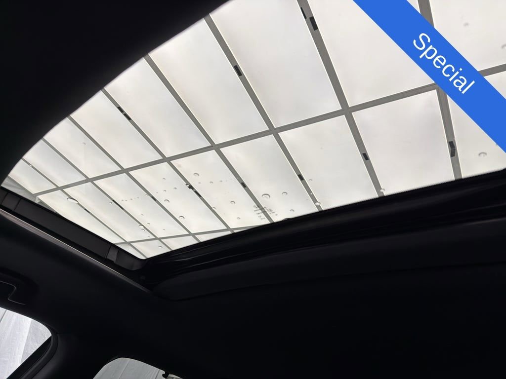 Used 2022 Honda Pilot TrailSport image 16