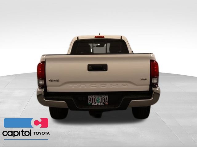 Certified 2019 Toyota Tacoma SR5 AWD/4WD image 4