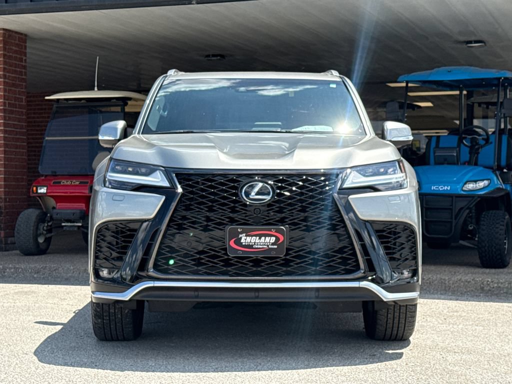 Used 2024 Lexus LX 600 F Sport AWD/4WD image 2
