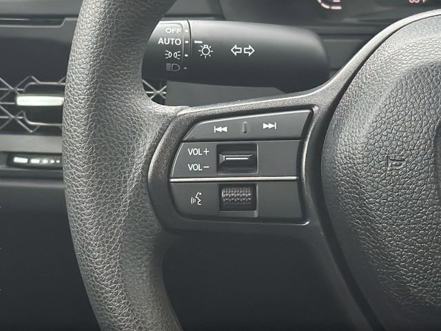 Certified 2025 Honda Accord SE image 25