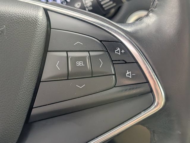 Used 2019 Cadillac XT5 Luxury FWD image 20