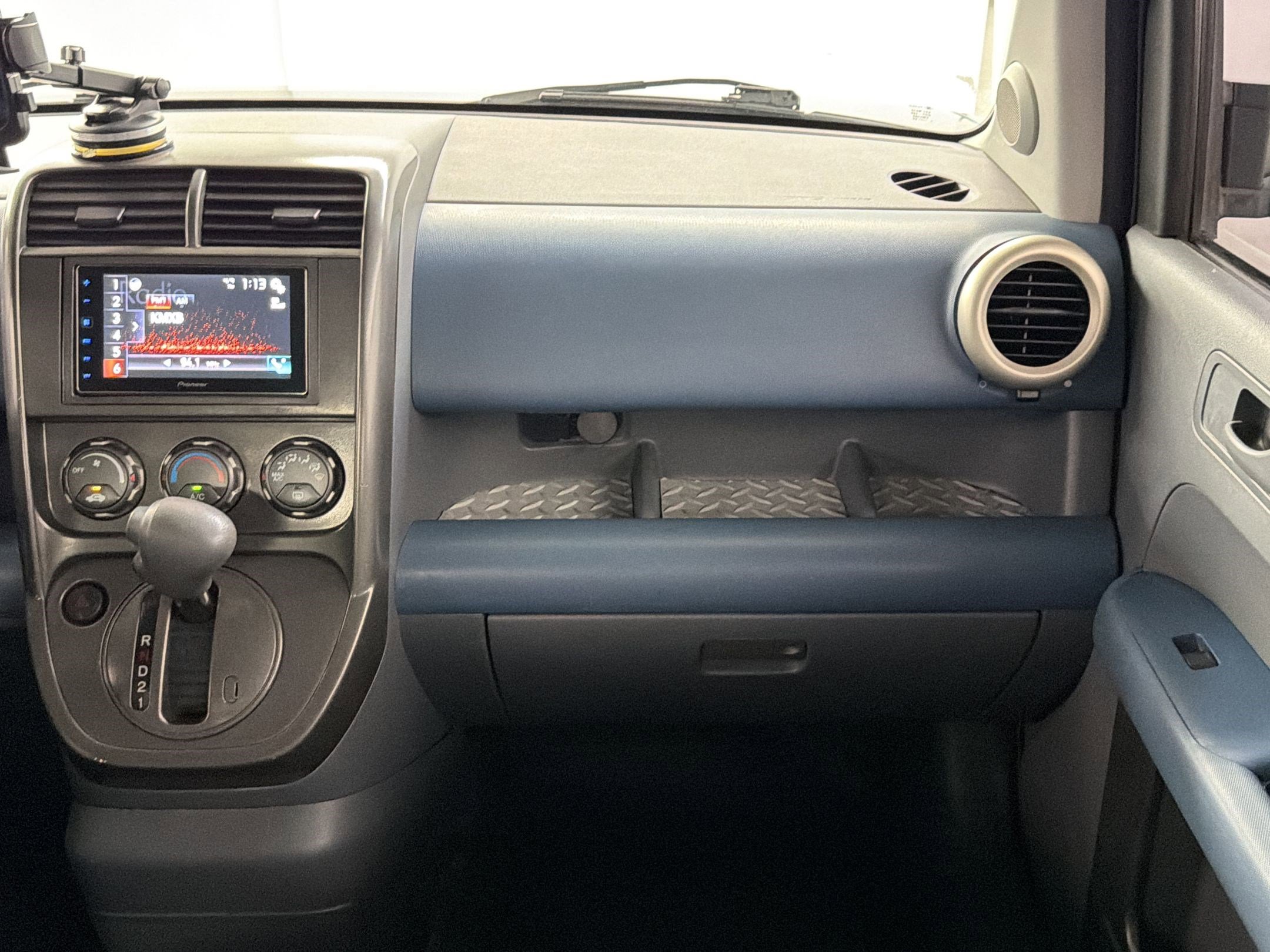 Used 2003 Honda Element EX image 27