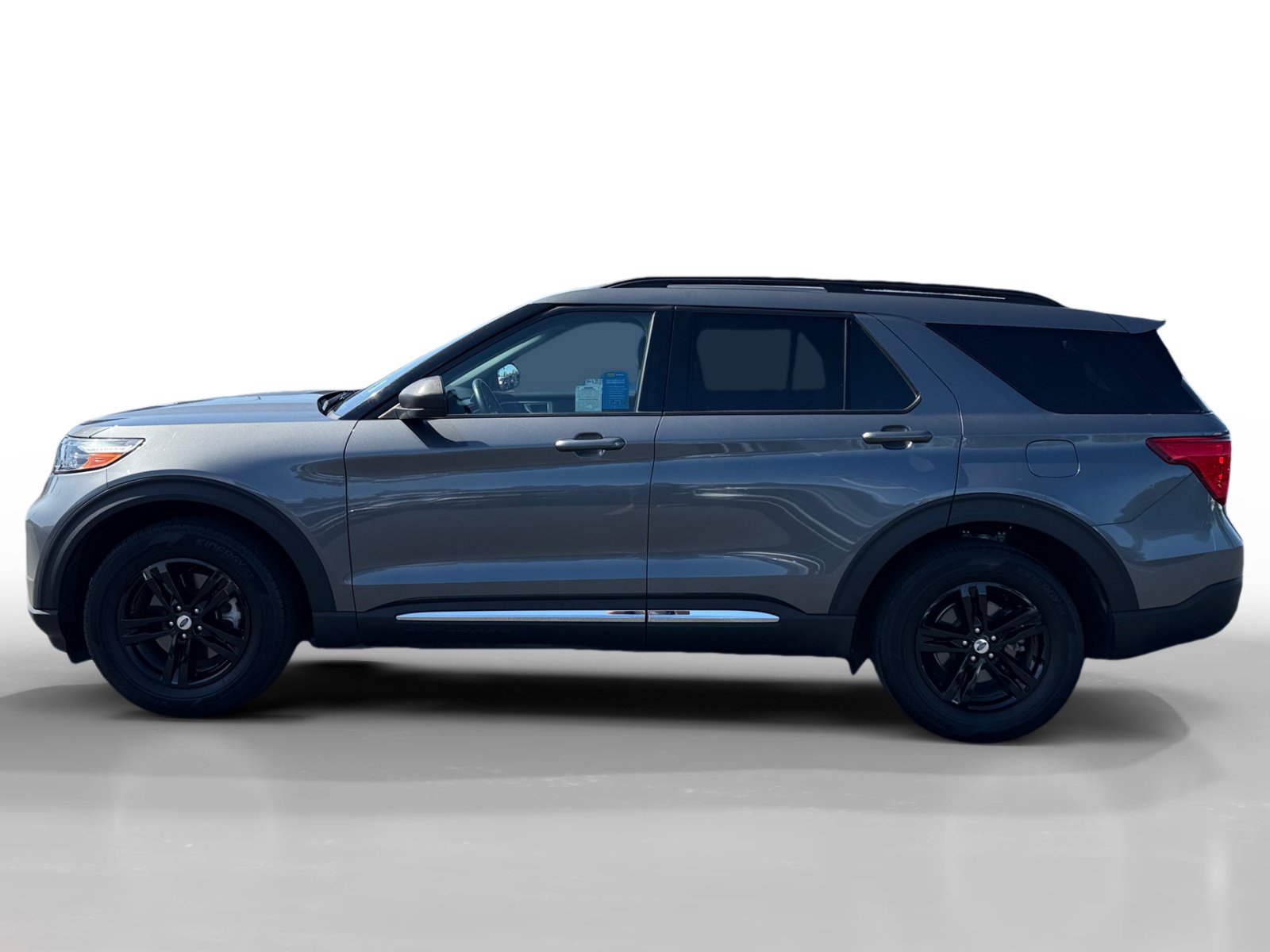 Certified 2023 Ford Explorer XLT w/ Equipment Group 202A RWD image 2