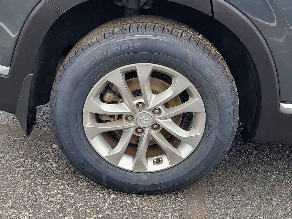 Used 2020 Hyundai Santa Fe SEL image 5