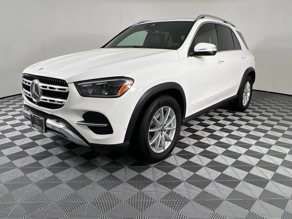 Used 2024 Mercedes-Benz GLE 450e 4MATIC image 4