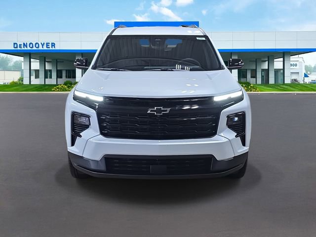 New 2026 Chevrolet Traverse LT w/ Midnight/Sport Edition image 3