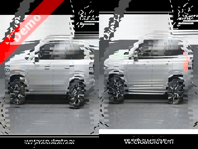 New 2025 Volvo XC90 B5 Core w/ Protection Package image 42