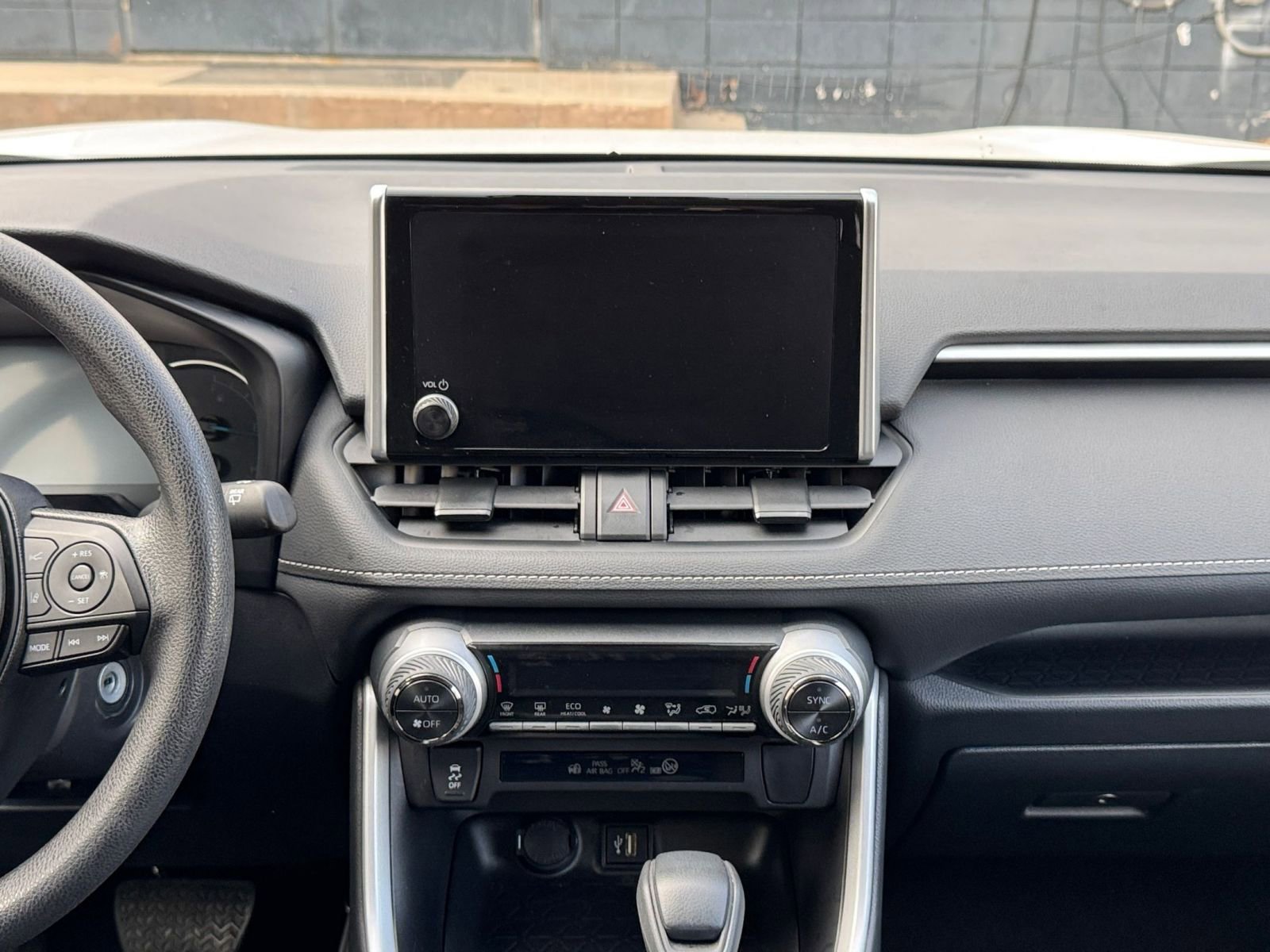 Used 2025 Toyota RAV4 LE image 18