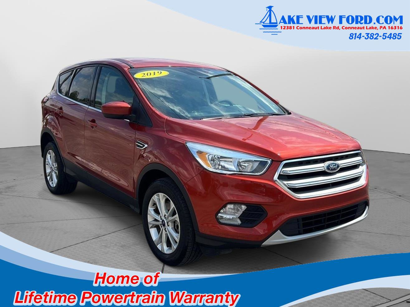 Used 2019 Ford Escape SE AWD/4WD image 1