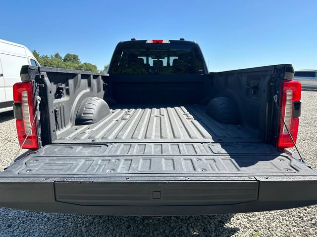 Used 2023 Ford F250 Lariat w/ Lariat Ultimate Package AWD/4WD image 13