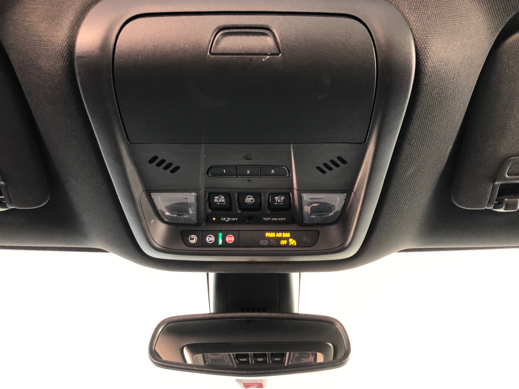 Used 2023 Buick Enclave Essence w/ Experience Buick Package image 15