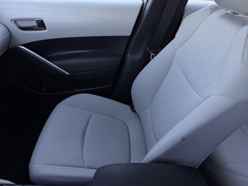 Certified 2023 Toyota Corolla Cross L image 19