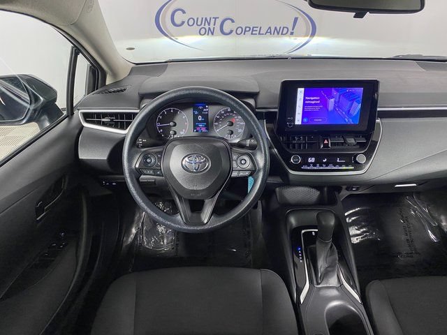 Used 2024 Toyota Corolla LE FWD image 17