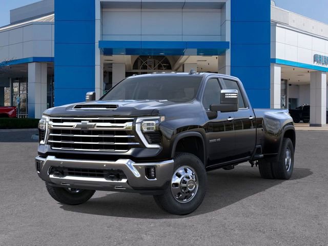 New 2026 Chevrolet Silverado 3500 LTZ w/ LTZ Plus Package image 6