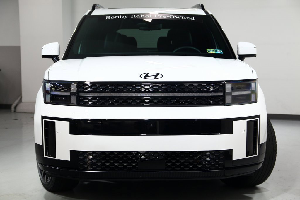 Used 2024 Hyundai Santa Fe Calligraphy image 3