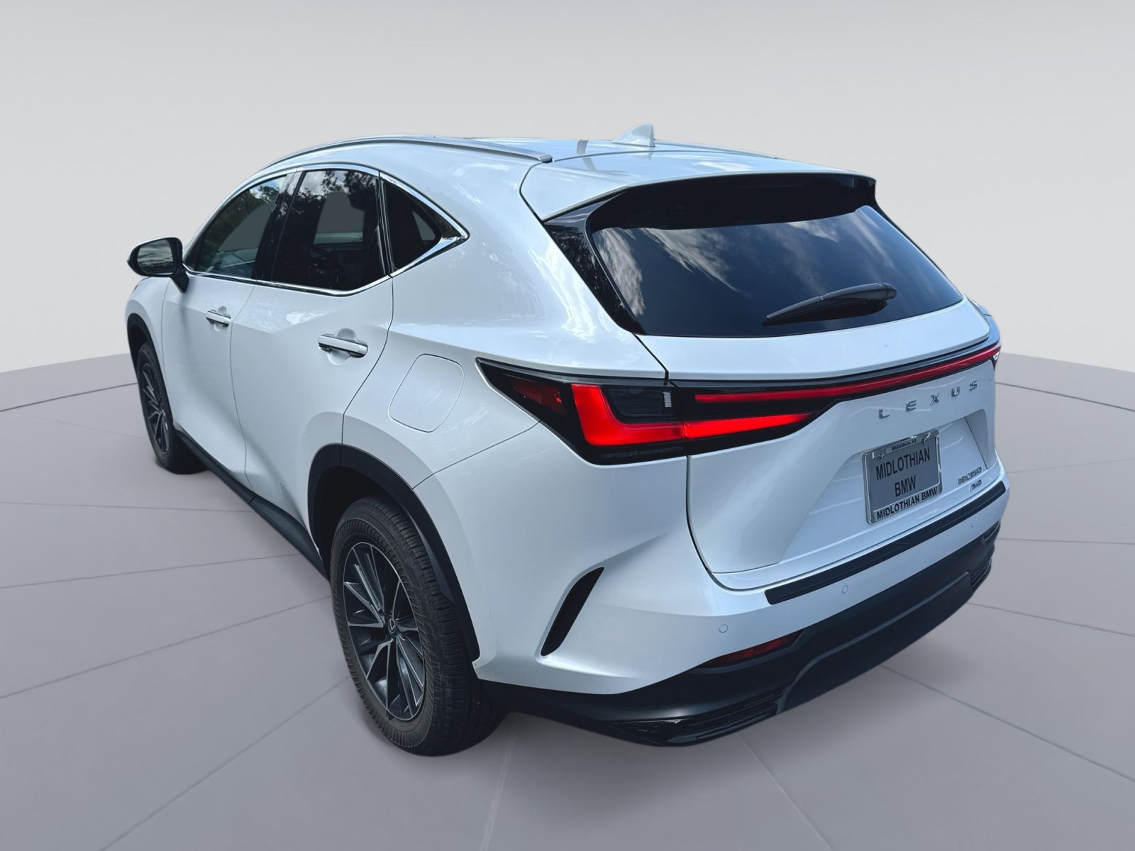 Used 2025 Lexus NX 350 AWD w/ Accessory Package (Z2) image 27