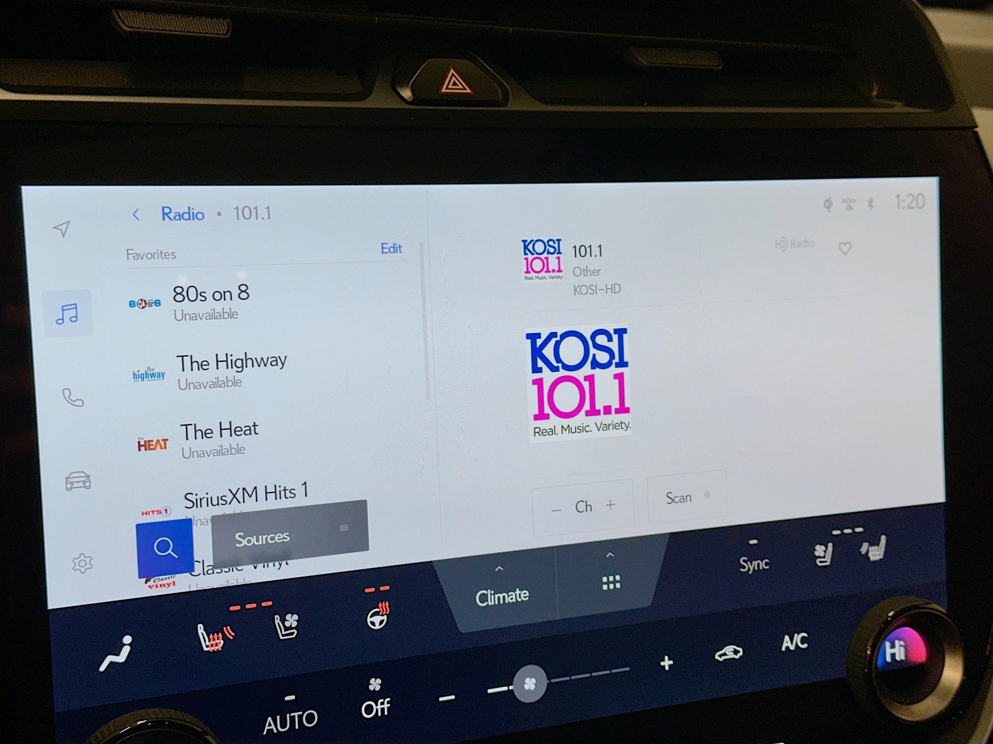 Used 2023 Lexus RZ 450e Premium w/ Accessory Package (Z1) image 21