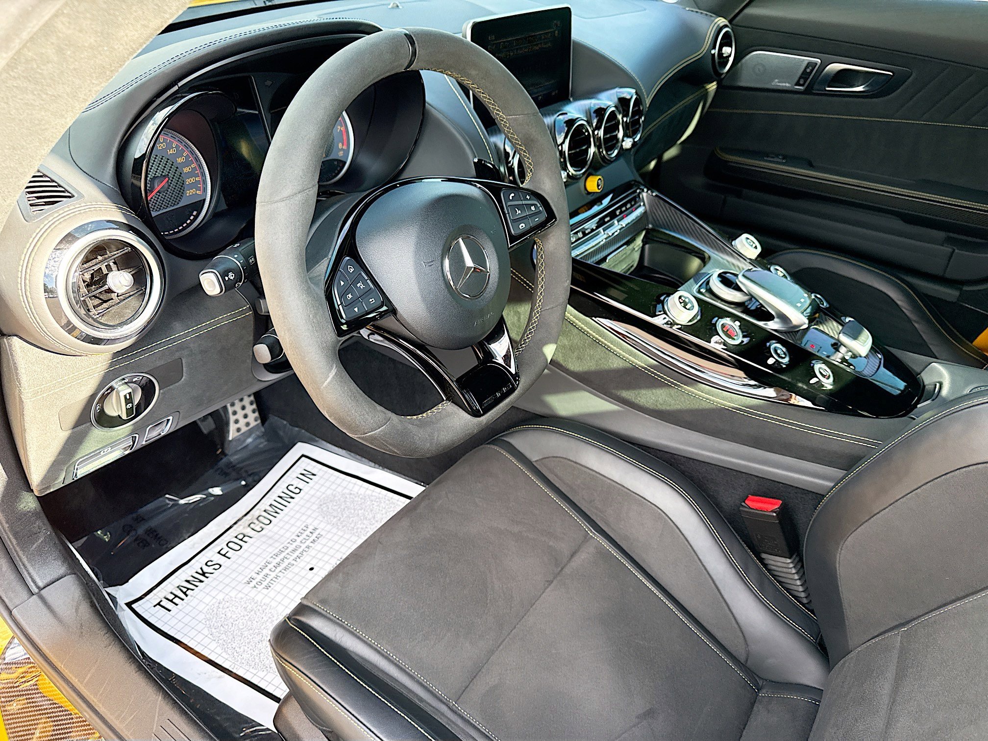 Used 2019 Mercedes-Benz AMG GT R image 22