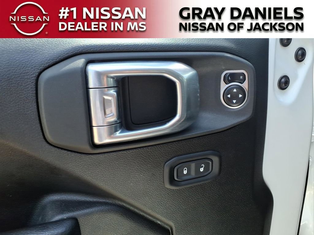 Used 2024 Jeep Gladiator Mojave image 11