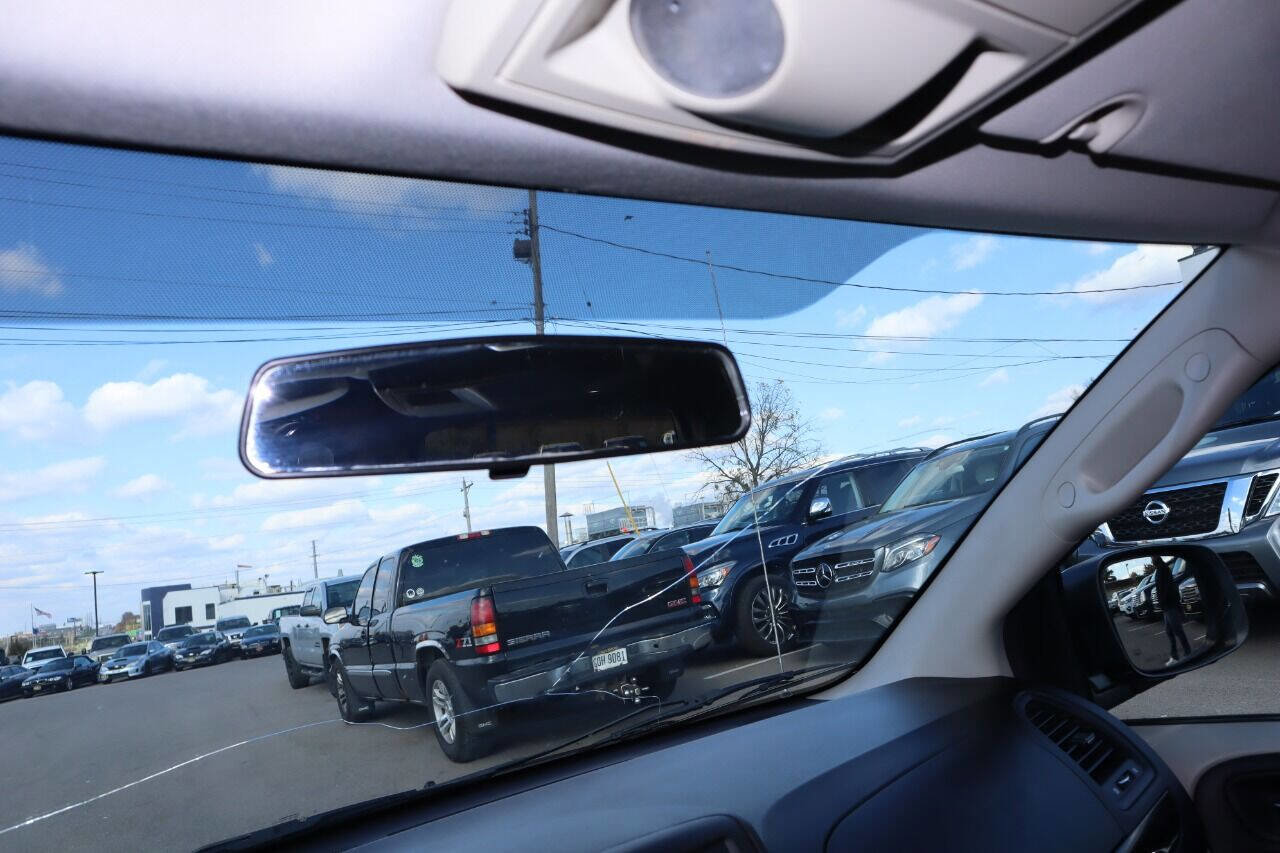 Used 2013 RAM C/V Tradesman image 60