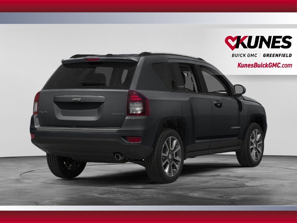 Used 2016 Jeep Compass Latitude FWD image 3