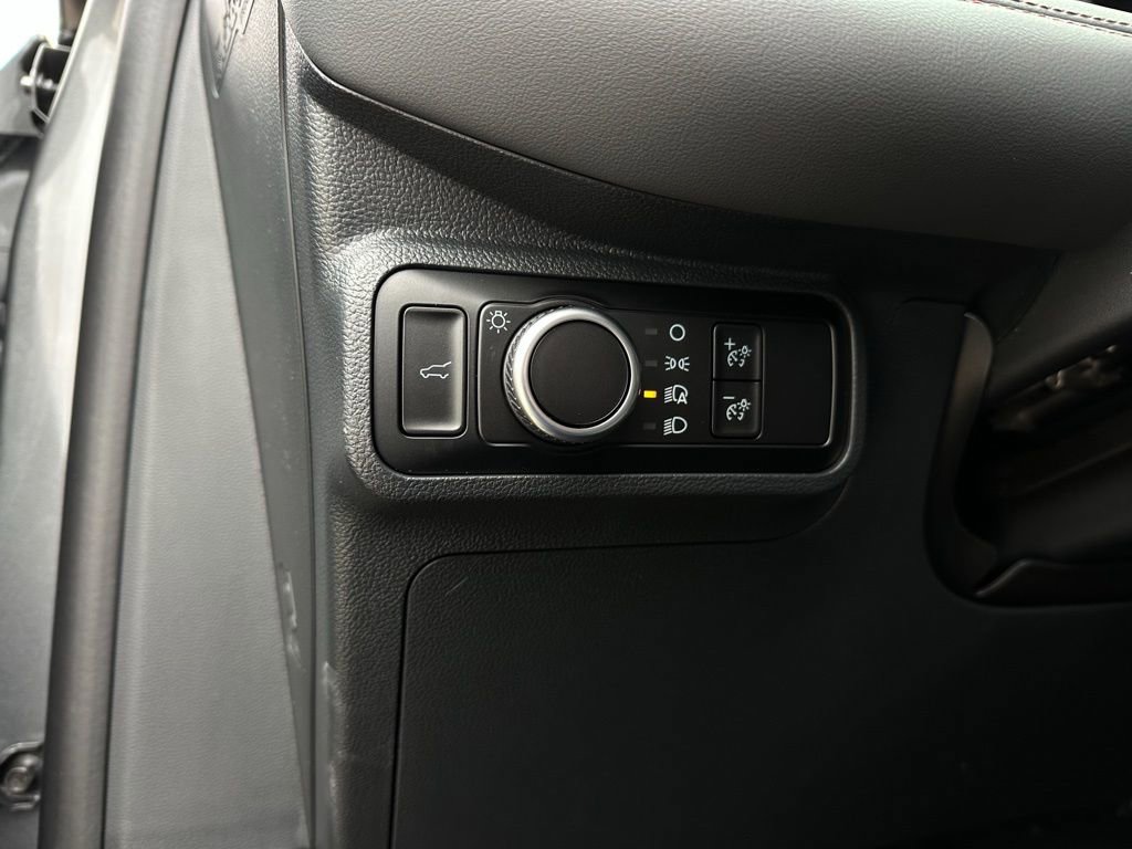 New 2026 Ford Explorer Active image 39