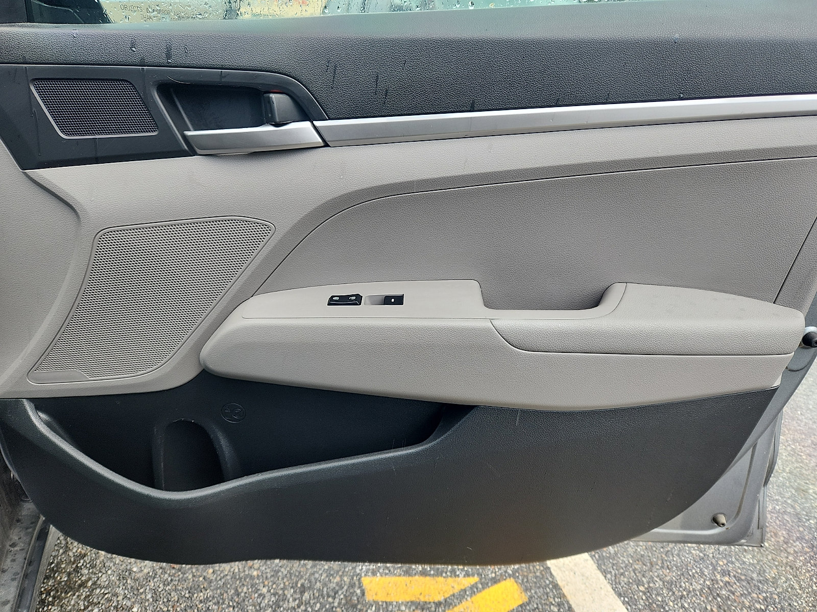Used 2019 Hyundai Elantra SE FWD image 34