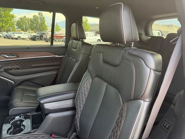 Certified 2021 Jeep Grand Cherokee L Summit w/ Advanced Protech Group IV AWD/4WD image 23
