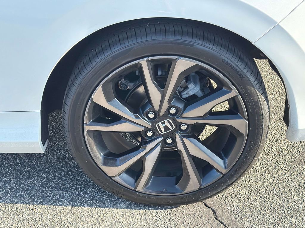 Used 2019 Honda Civic Sport image 30