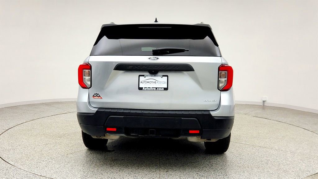 Used 2022 Ford Explorer Timberline image 6