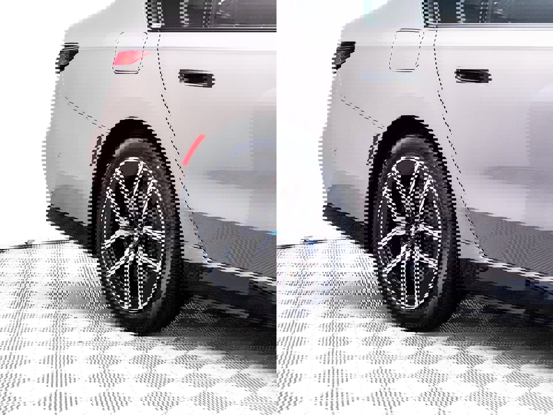 New 2026 BMW i7 xDrive60 image 37