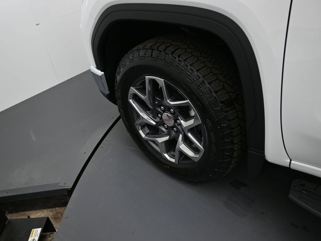 New 2026 GMC Sierra 1500 SLE image 8