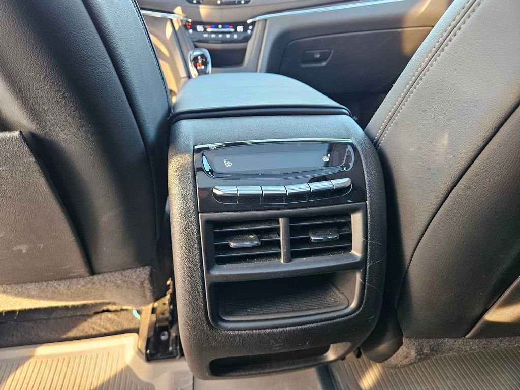 Used 2021 Cadillac XT5 Premium Luxury AWD/4WD image 17