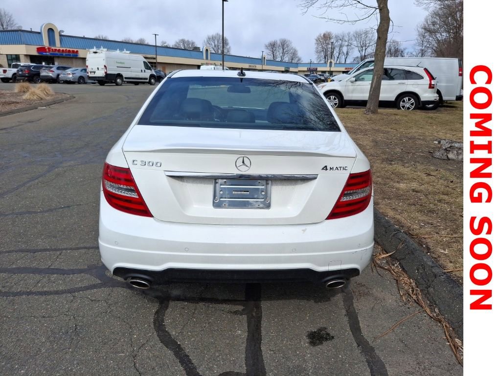 Used 2014 Mercedes-Benz C 300 4MATIC Sedan image 7