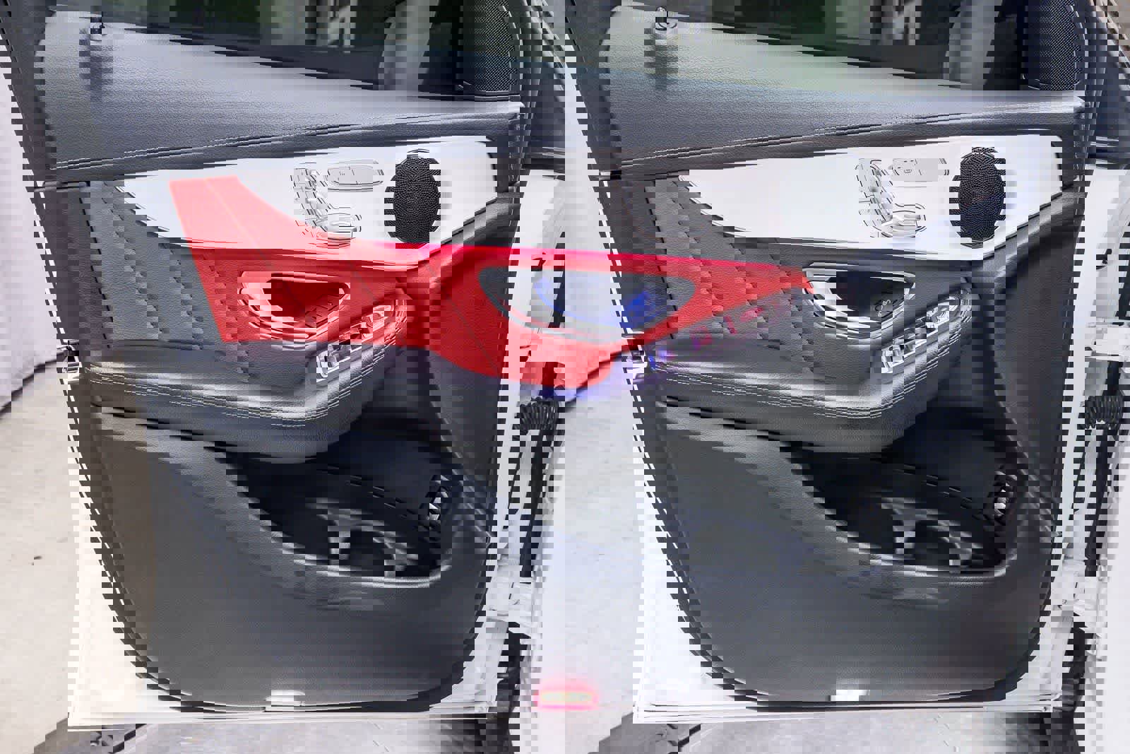 Certified 2022 Mercedes-Benz GLC 300 4MATIC Coupe w/ AMG Line image 23