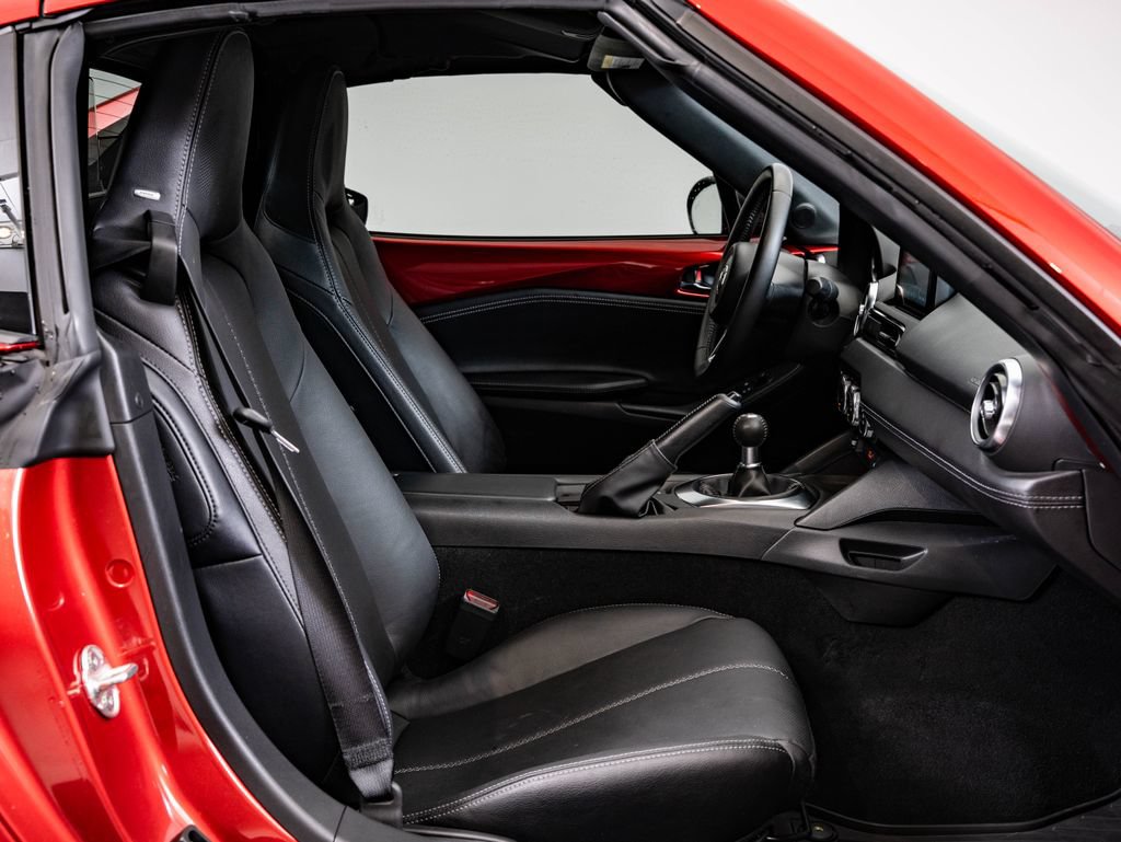 Used 2022 MAZDA MX-5 Miata RF Grand Touring w/ Weather Package RWD image 23