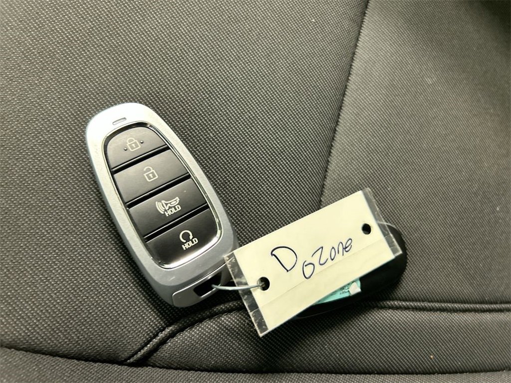 Used 2022 Hyundai Tucson SEL image 12