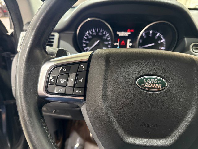 Used 2016 Land Rover Discovery Sport SE image 69