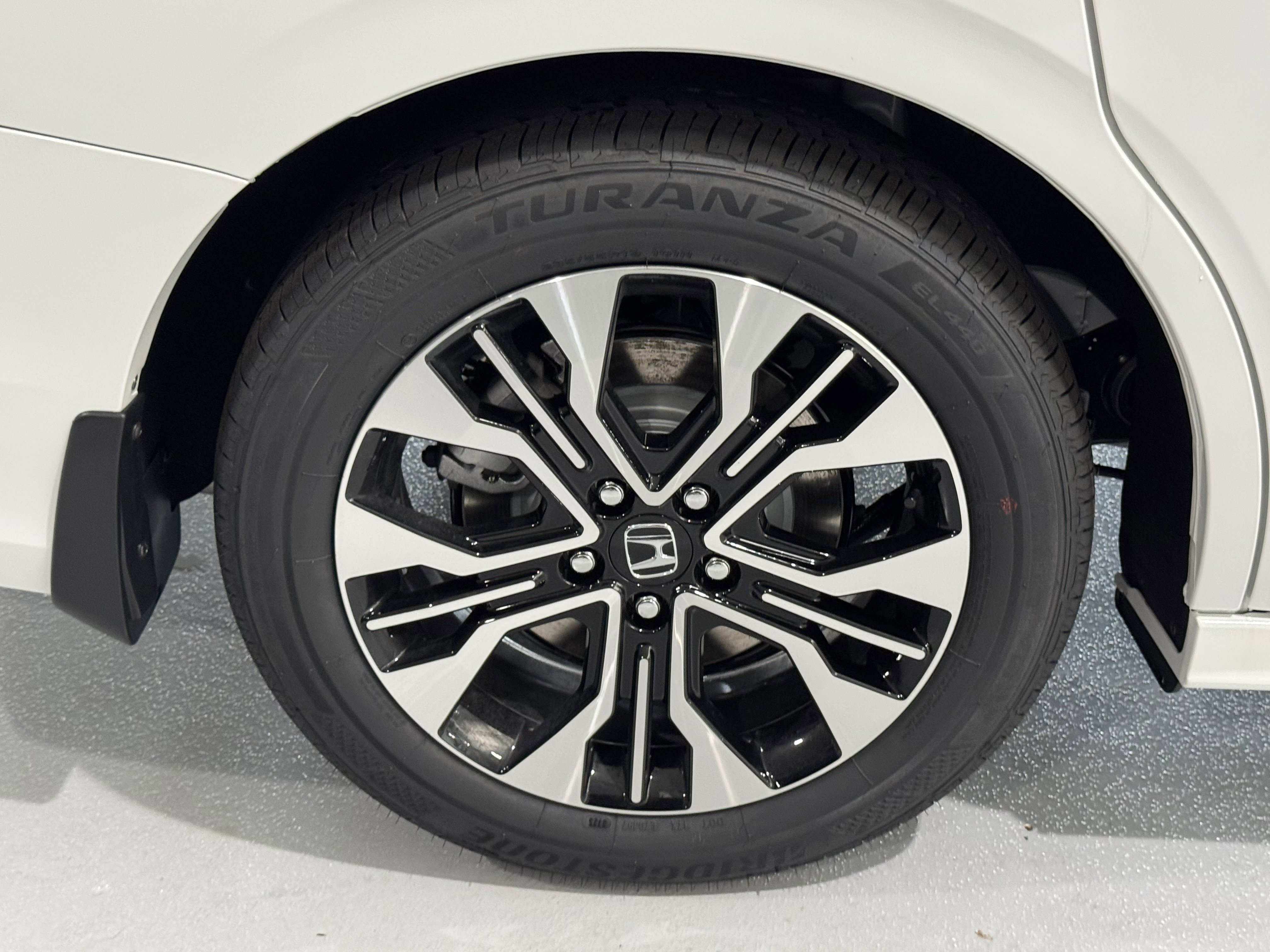 New 2026 Honda Odyssey Elite image 36