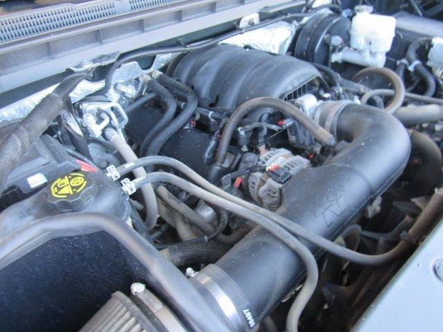 Used 2018 Chevrolet Silverado 1500 LT AWD/4WD image 40