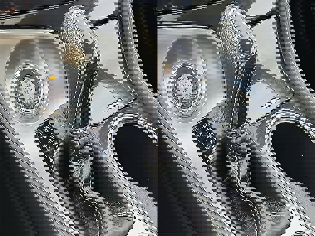 Used 2023 Nissan Maxima Platinum w/ Sport Mat Group image 14