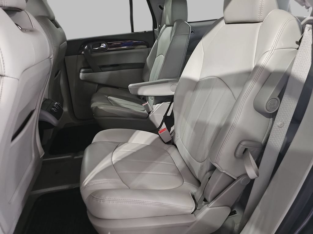 Certified 2017 Buick Enclave Leather w/ Trailering Package AWD/4WD image 19