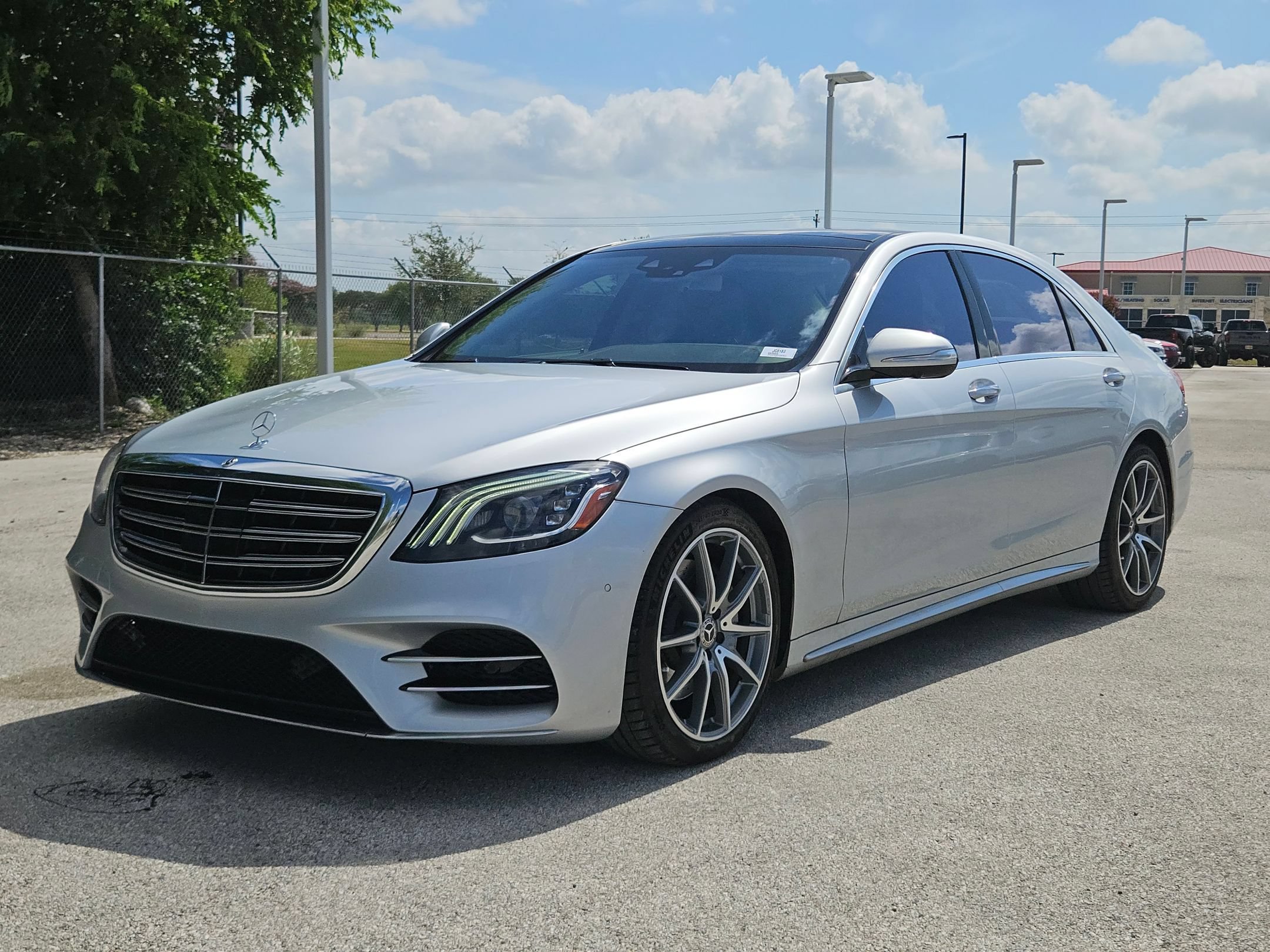 Used 2019 Mercedes-Benz S 450 Sedan image 7