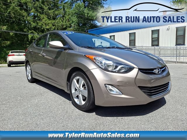 Used 2013 Hyundai Elantra GLS w/ Preferred Pkg