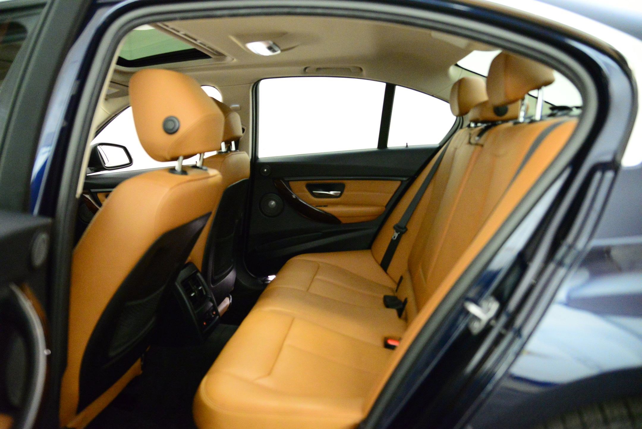 Used 2015 BMW 328i xDrive Sedan image 11